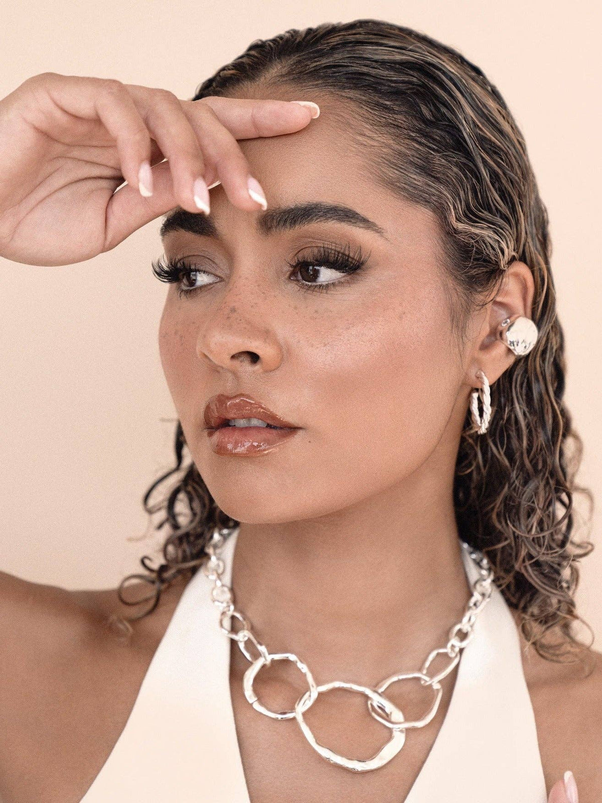 Ettika Center Crystal Line Chunky Ear Cuff