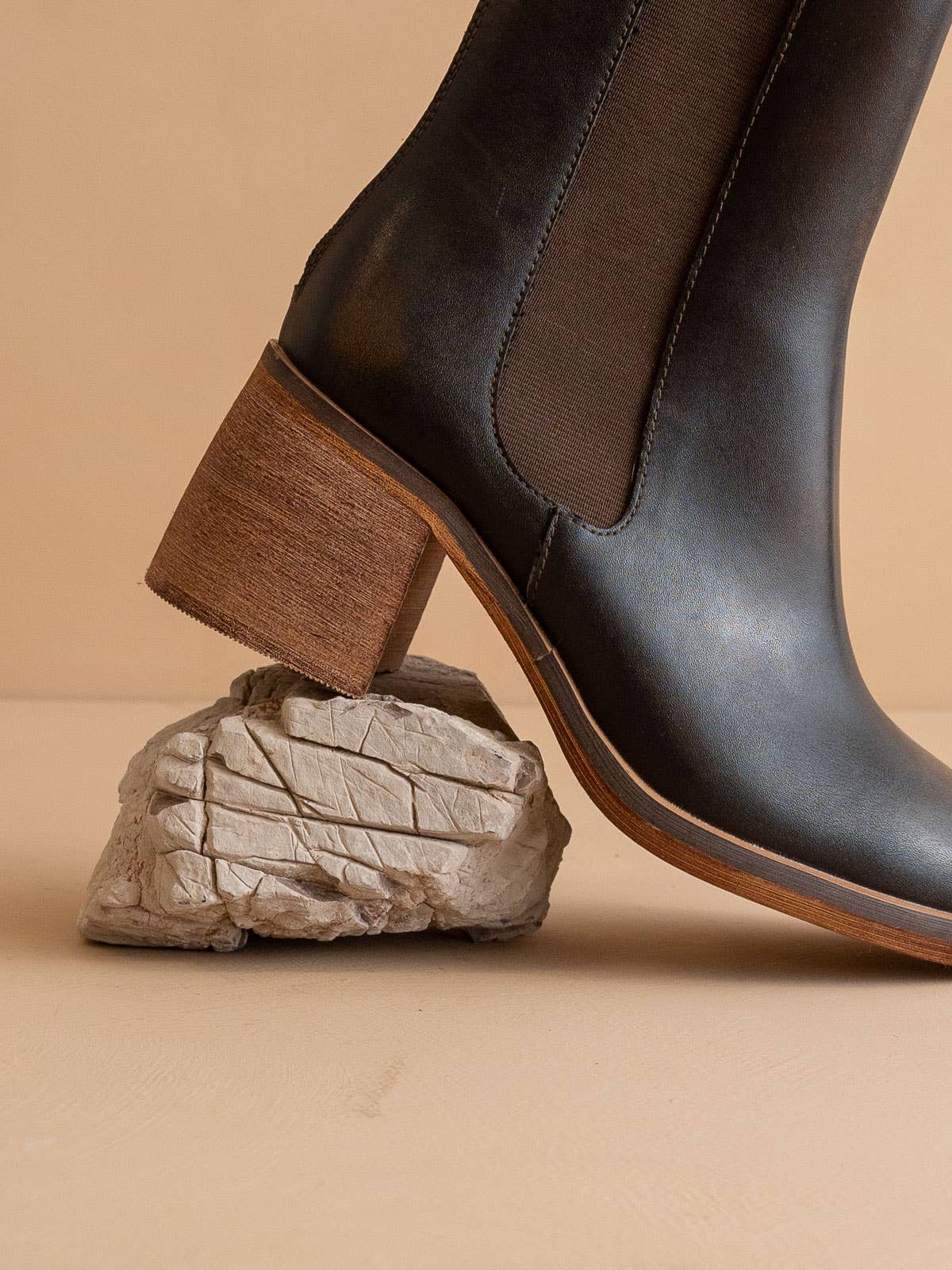 Oasis Society The Olivia | Espresso Chelsea Heel Boots