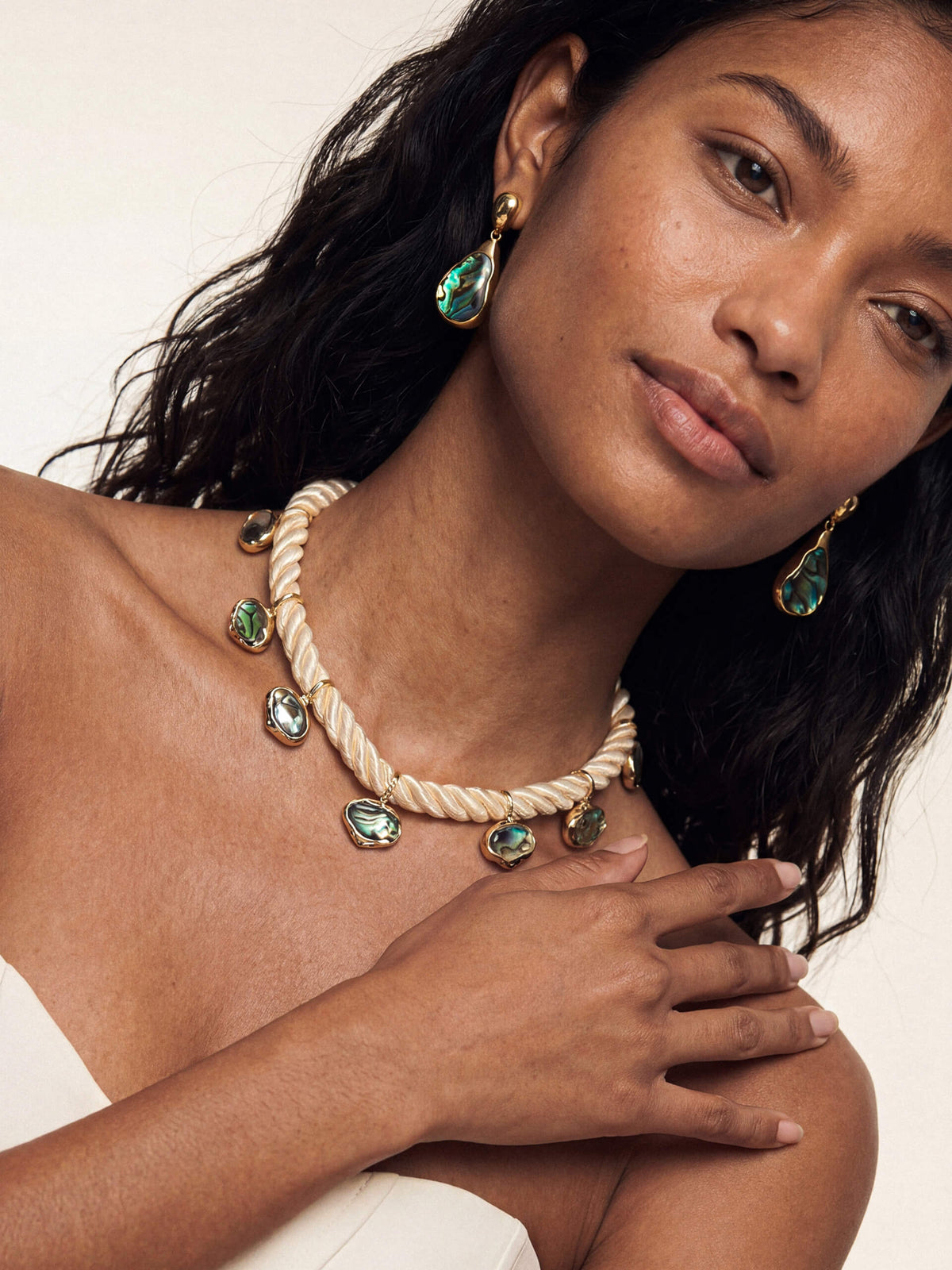 Ettika Midnight Luxe Abalone Choker