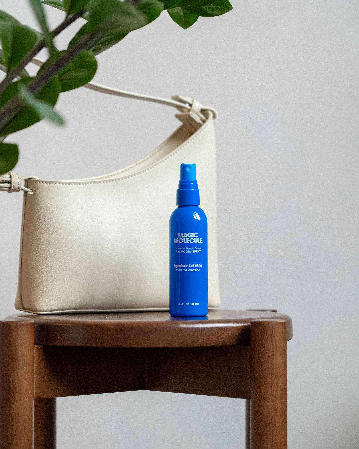 Magic Molecule Advanced Dermal Repair Hydrogel Spray