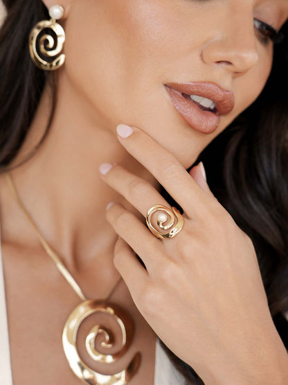 Ettika Aura Swirl Ring