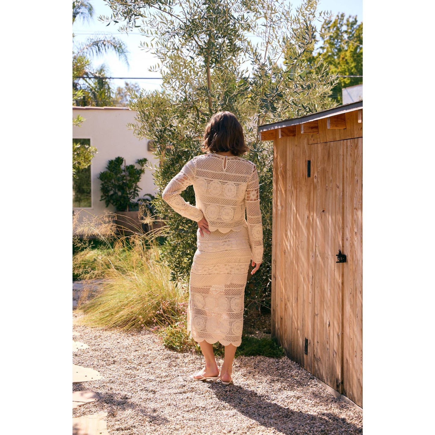 FLORAL CROCHET MIDI SKIRT WITH SIDE SLIT