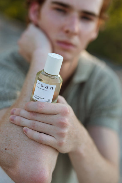 Roan Porcelain Pulse Eau De Parfum | Darjeeling Tea, Fruity Amber
