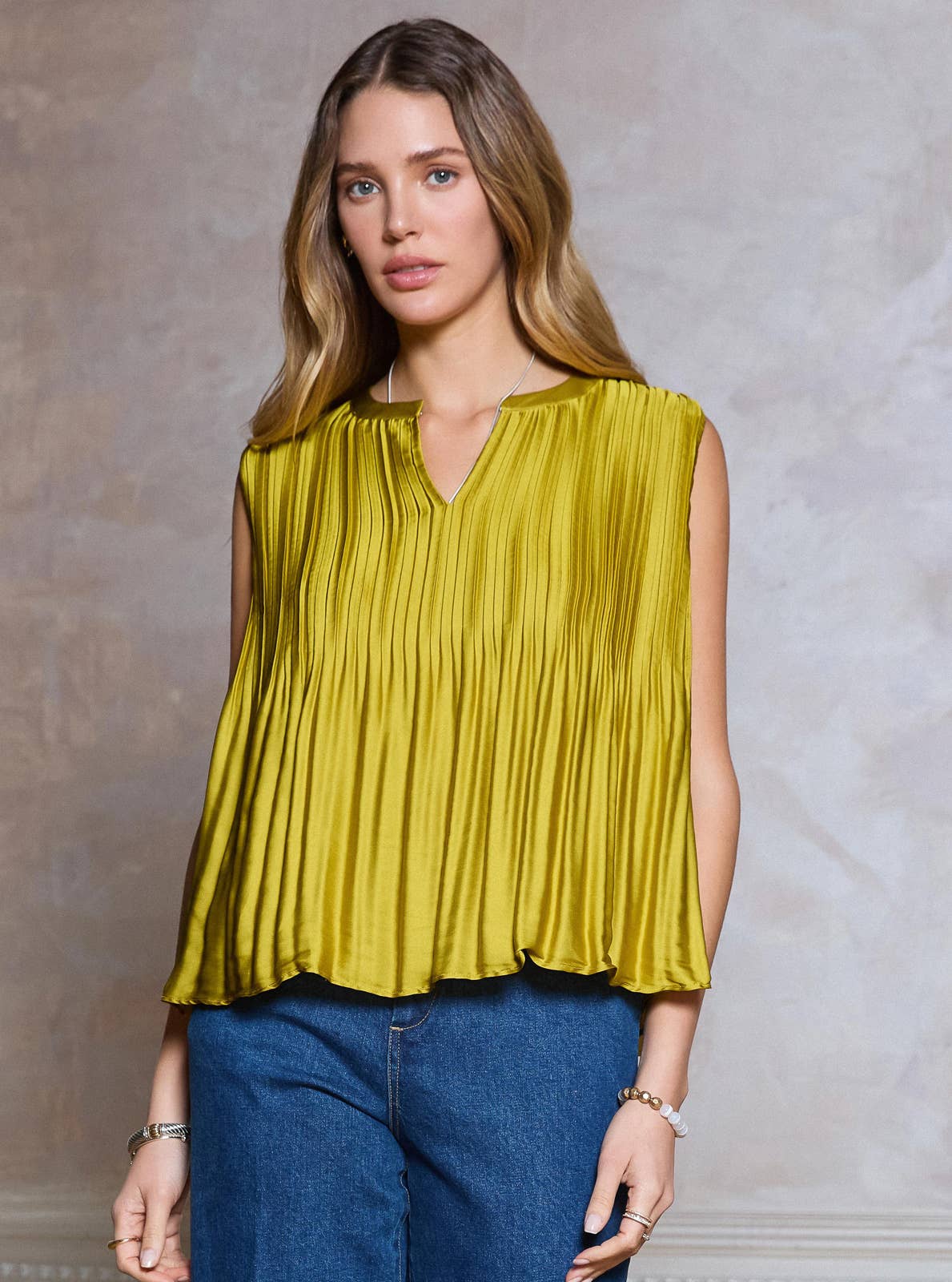 Current Air Pleated Sleeveless Cropped Top