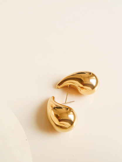 Flanerie by Maiq Colette 18K Gold Non-Tarnish Large Huggie Droplet Earring