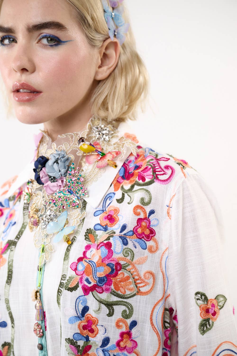 Aratta Beauty Mark Maxi Duster- White | Floral Coat Dress