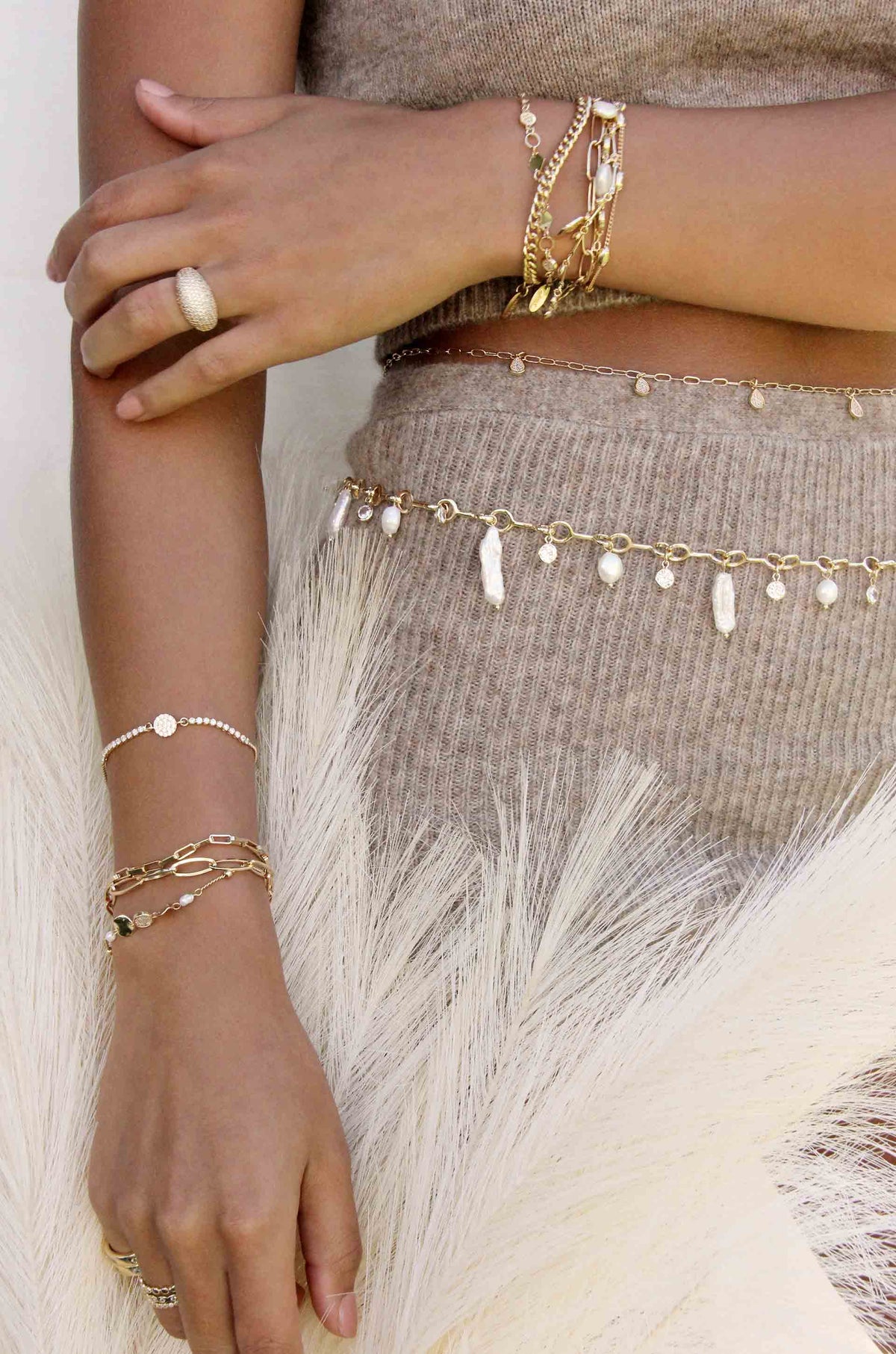 Ettika Crystal Cluster Knockout 18k Gold Plated Ring