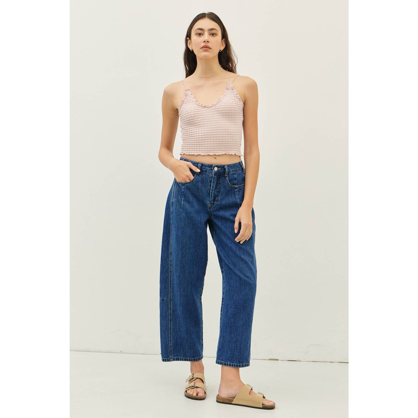 MID RISE BARREL LEG ANKLE DENIM PANTS WITH POCKETS