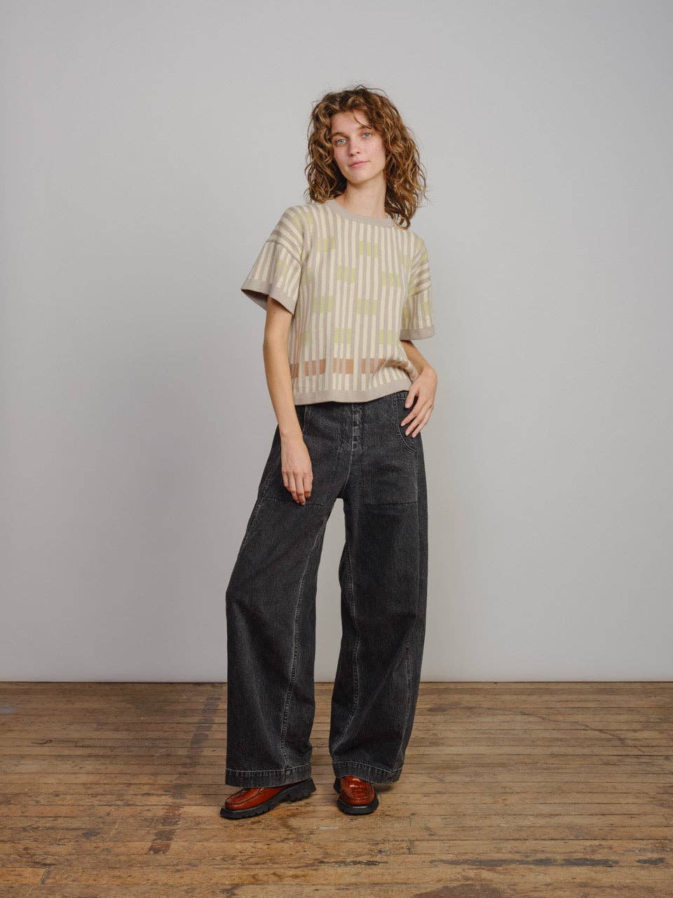 The Endery Bauhaus Short Sleeve Sweater Tee in the Cumulus Palette