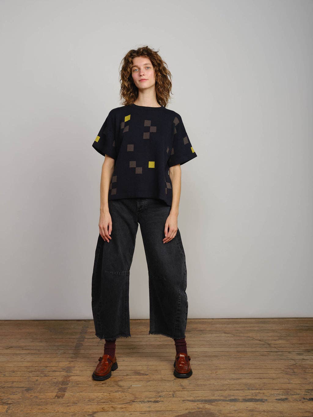 The Endery Albers Short Sleeve Sweater Tee in Atlantic Palette
