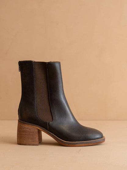 Oasis Society The Olivia | Espresso Chelsea Heel Boots