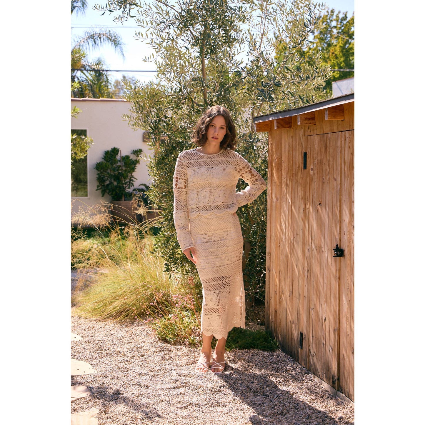 FLORAL CROCHET MIDI SKIRT WITH SIDE SLIT