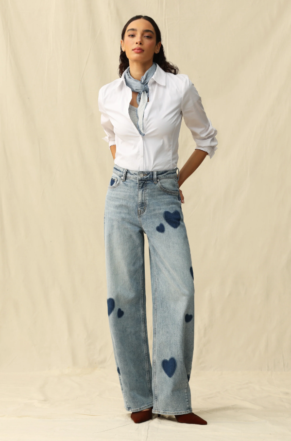 Bayeas Rosalind Heart Detail High Rise Barrel Jeans