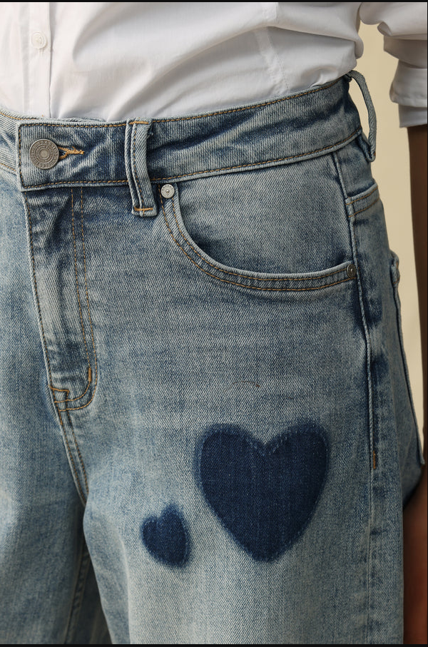 Bayeas Rosalind Heart Detail High Rise Barrel Jeans