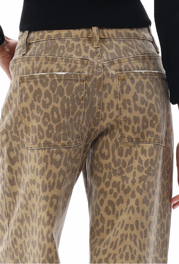 BAYEAS Mid Rise Leopard Print Relaxed Straight Leg Pants