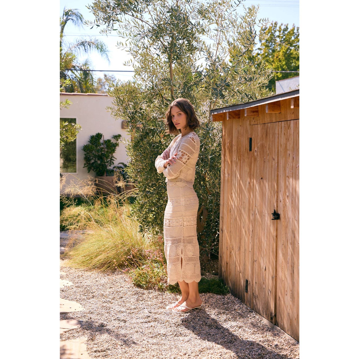 FLORAL CROCHET MIDI SKIRT WITH SIDE SLIT