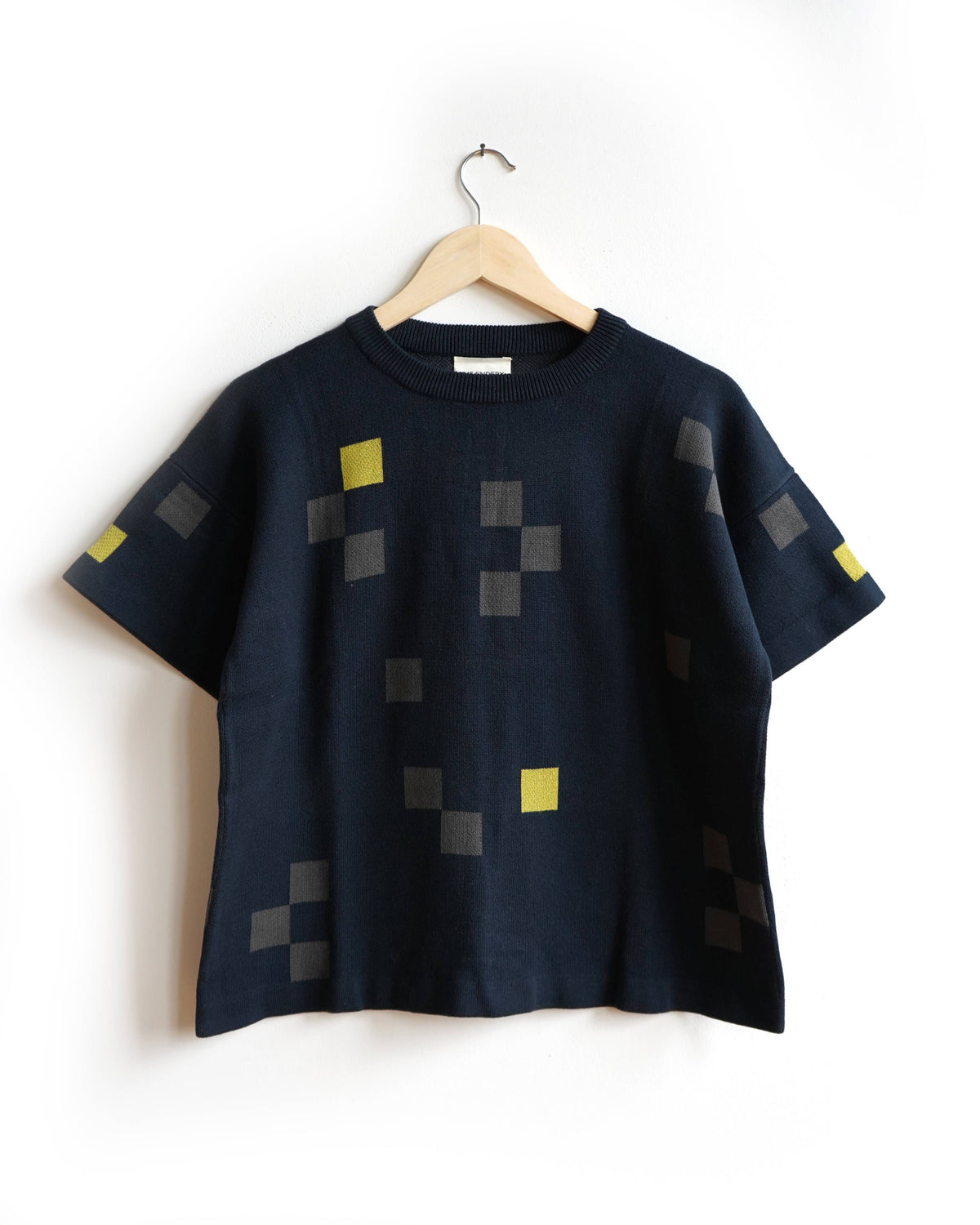 The Endery Albers Short Sleeve Sweater Tee in Atlantic Palette