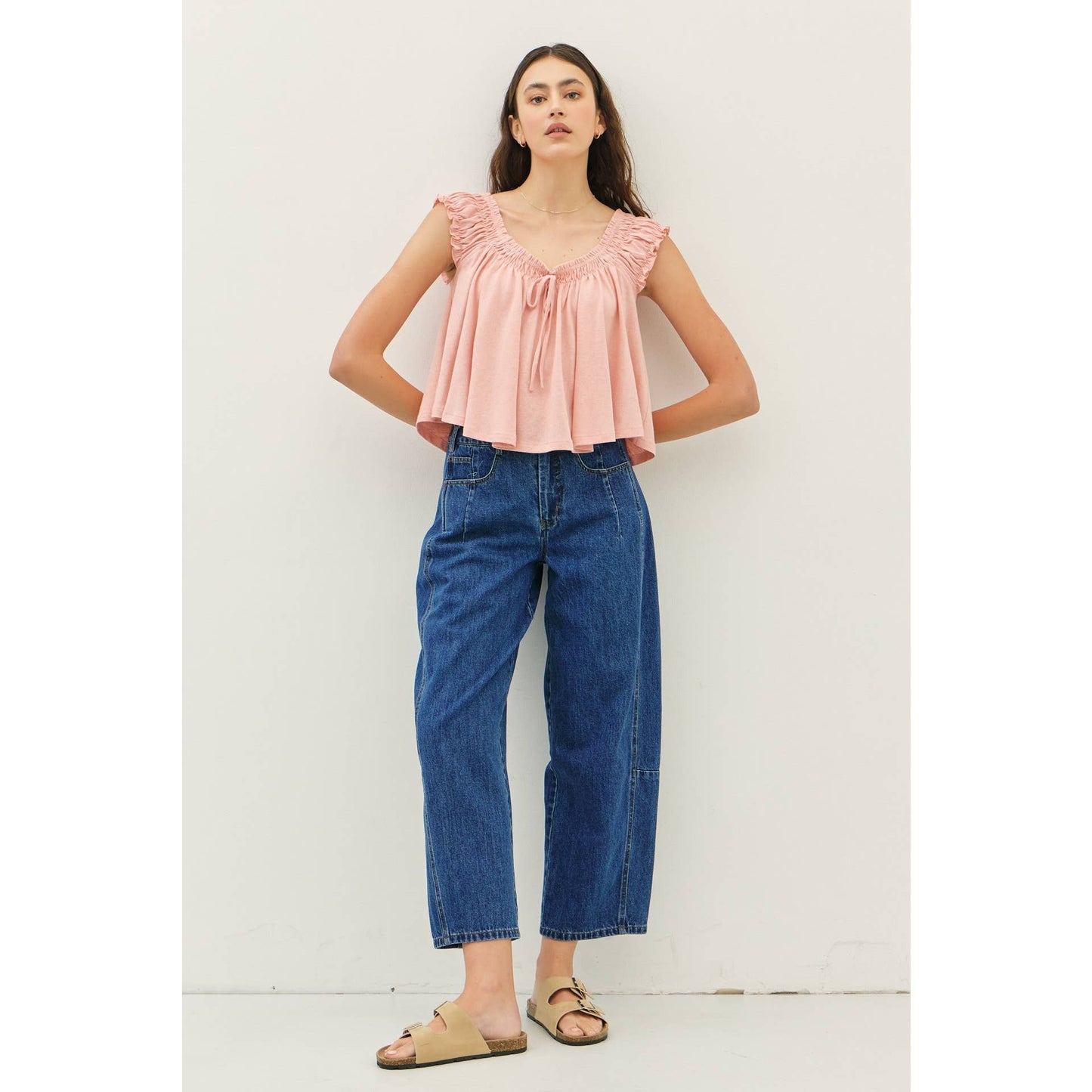 MID RISE BARREL LEG ANKLE DENIM PANTS WITH POCKETS