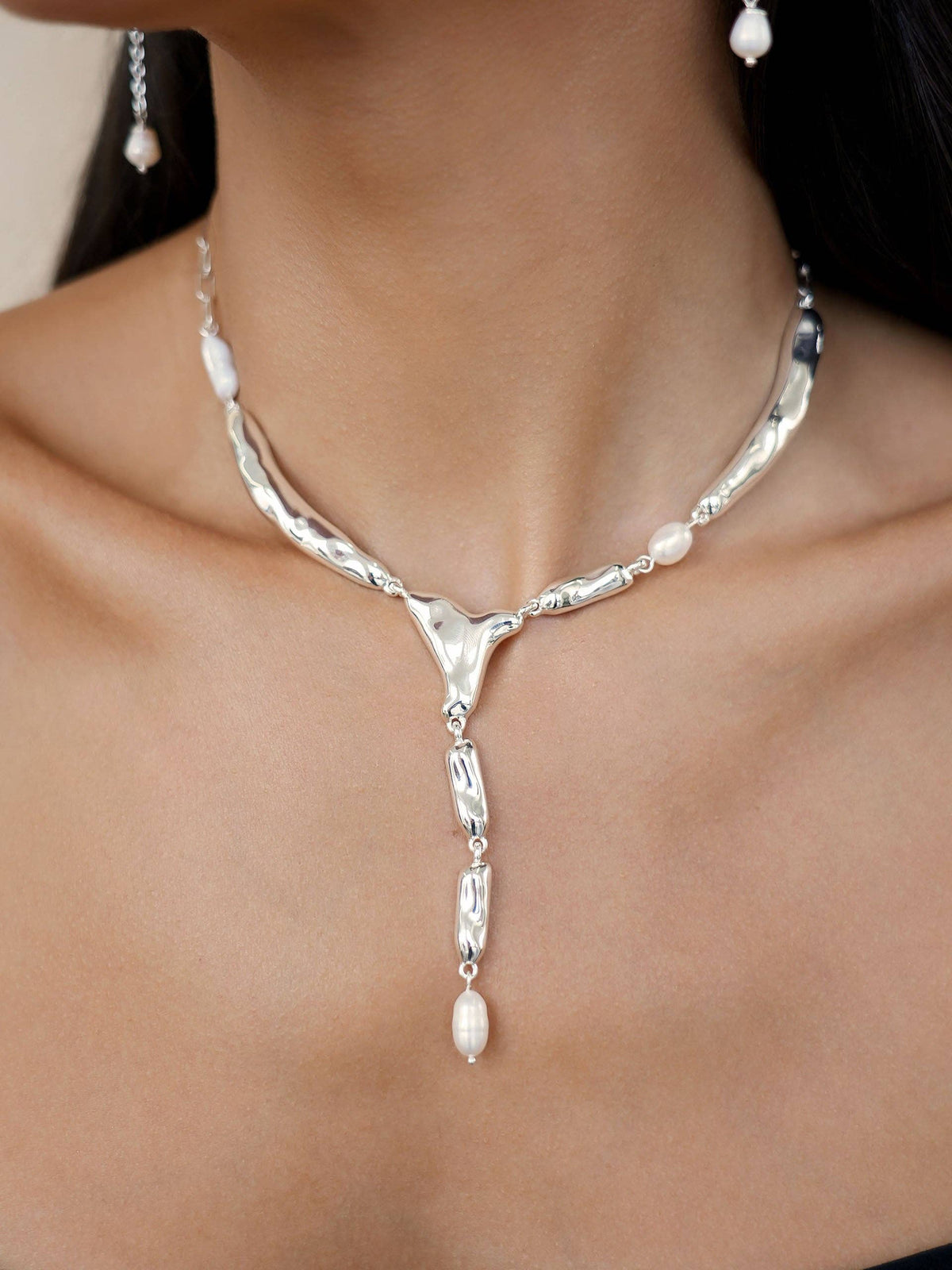 Ettika Liquid Melt and Pearl Lariat
