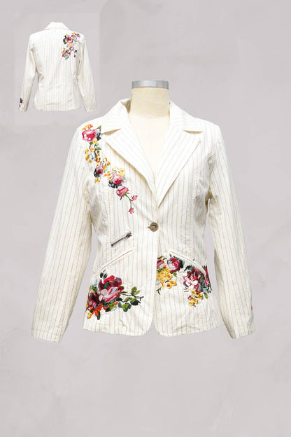 Paparazzi Woven Yarn Dyed Embroided Pin Stripe Blazer And Pants Set