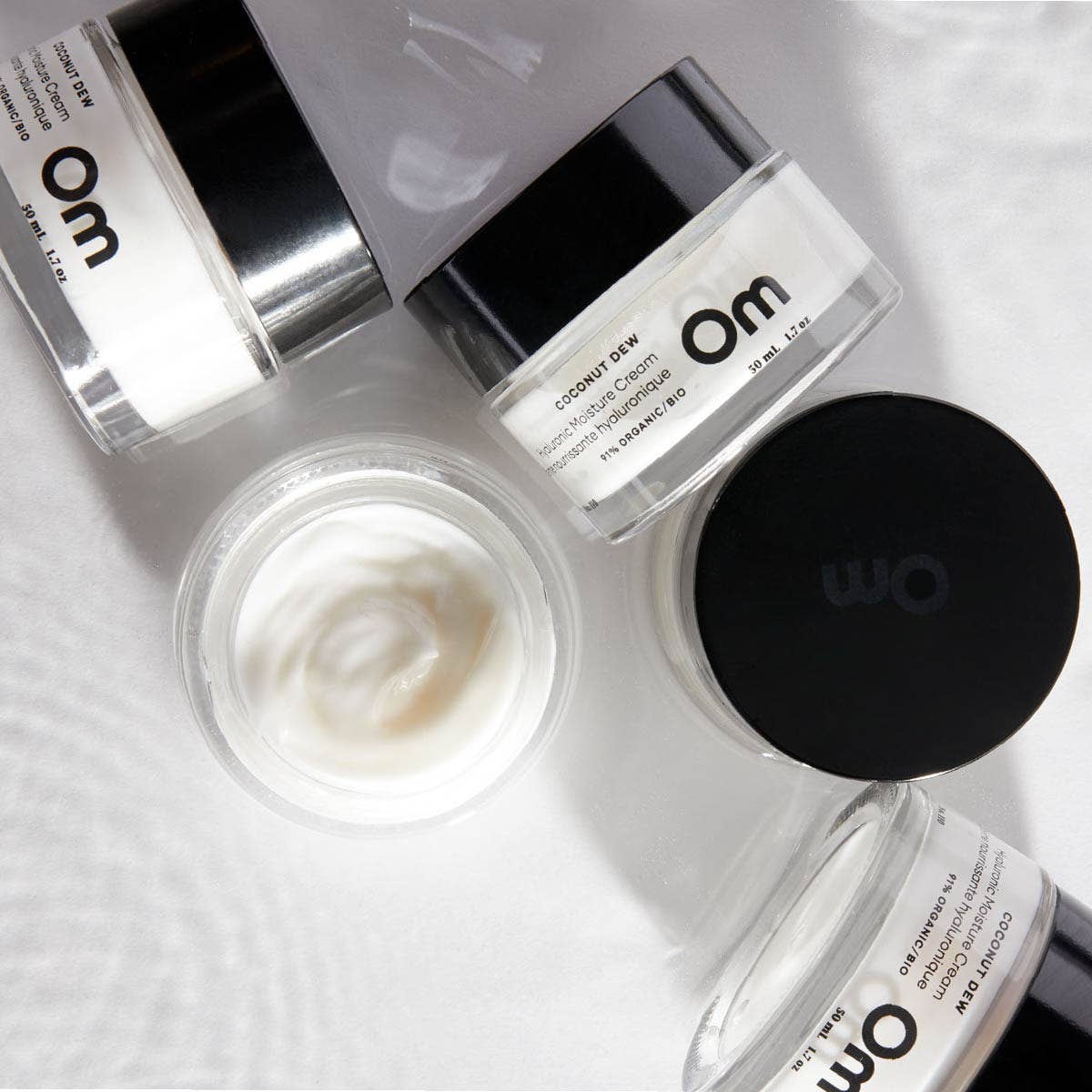Om Organics Coconut Dew Hyaluronic Moisture Cream