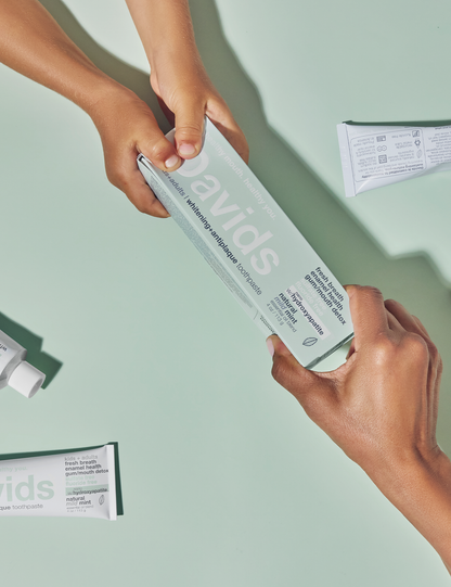 Davids kids + adults nano-hydroxyapatite premium toothpaste  /  mild mint / 4 oz