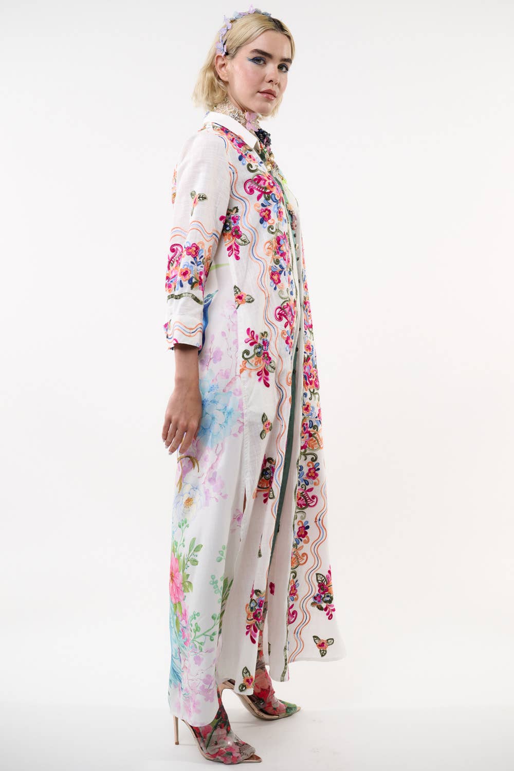 Aratta Beauty Mark Maxi Duster- White | Floral Coat Dress