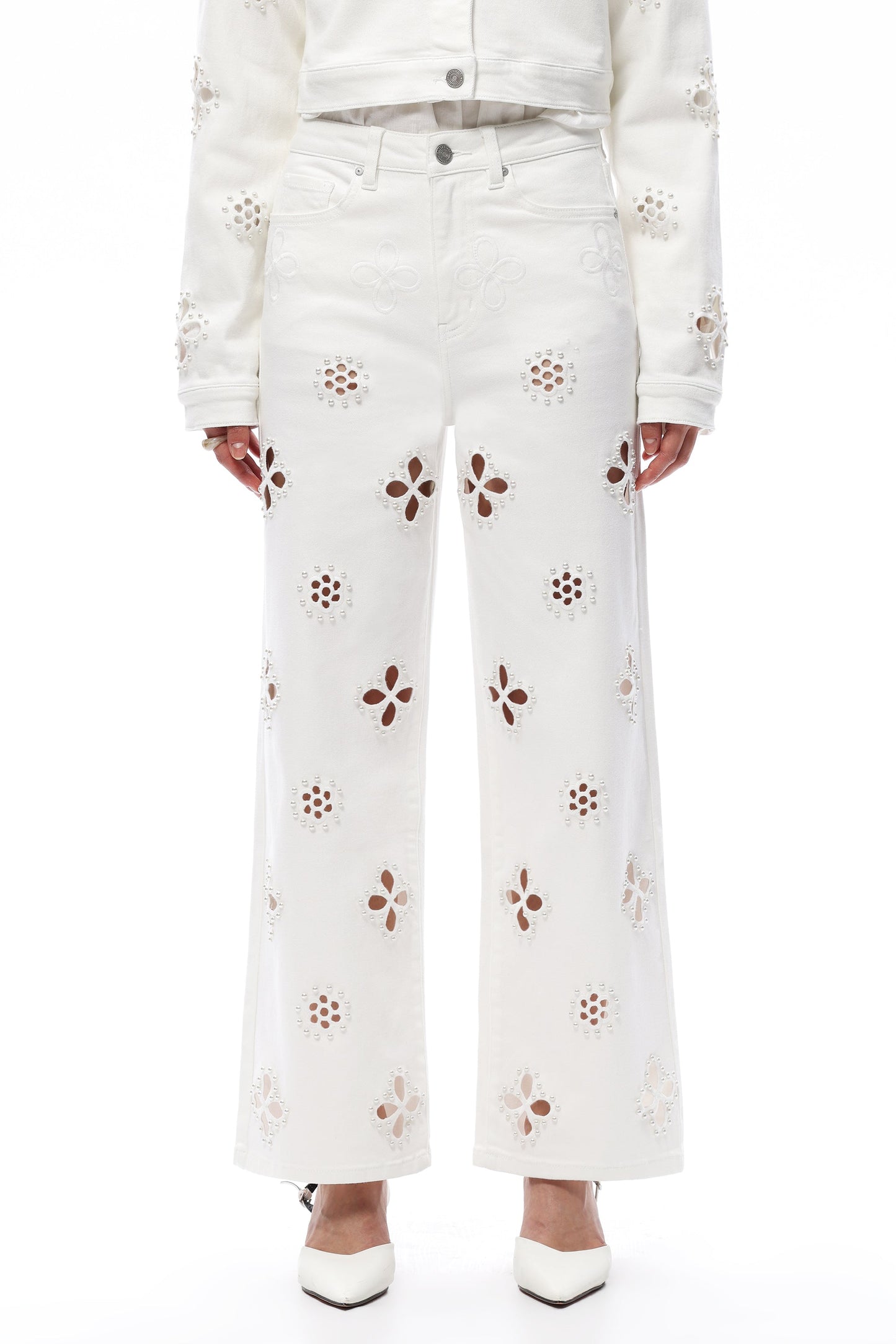 Bayeas Eyelet and Pearl Embellished High Rise Straight Jeans