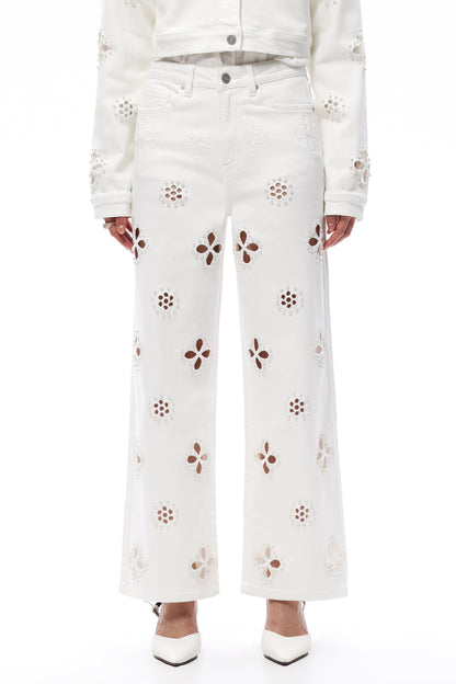 Bayeas Eyelet and Pearl Embellished High Rise Straight Jeans