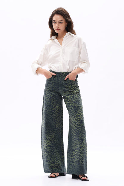 Bayeas High Rise Green Leopard Print Barrel Leg Jeans