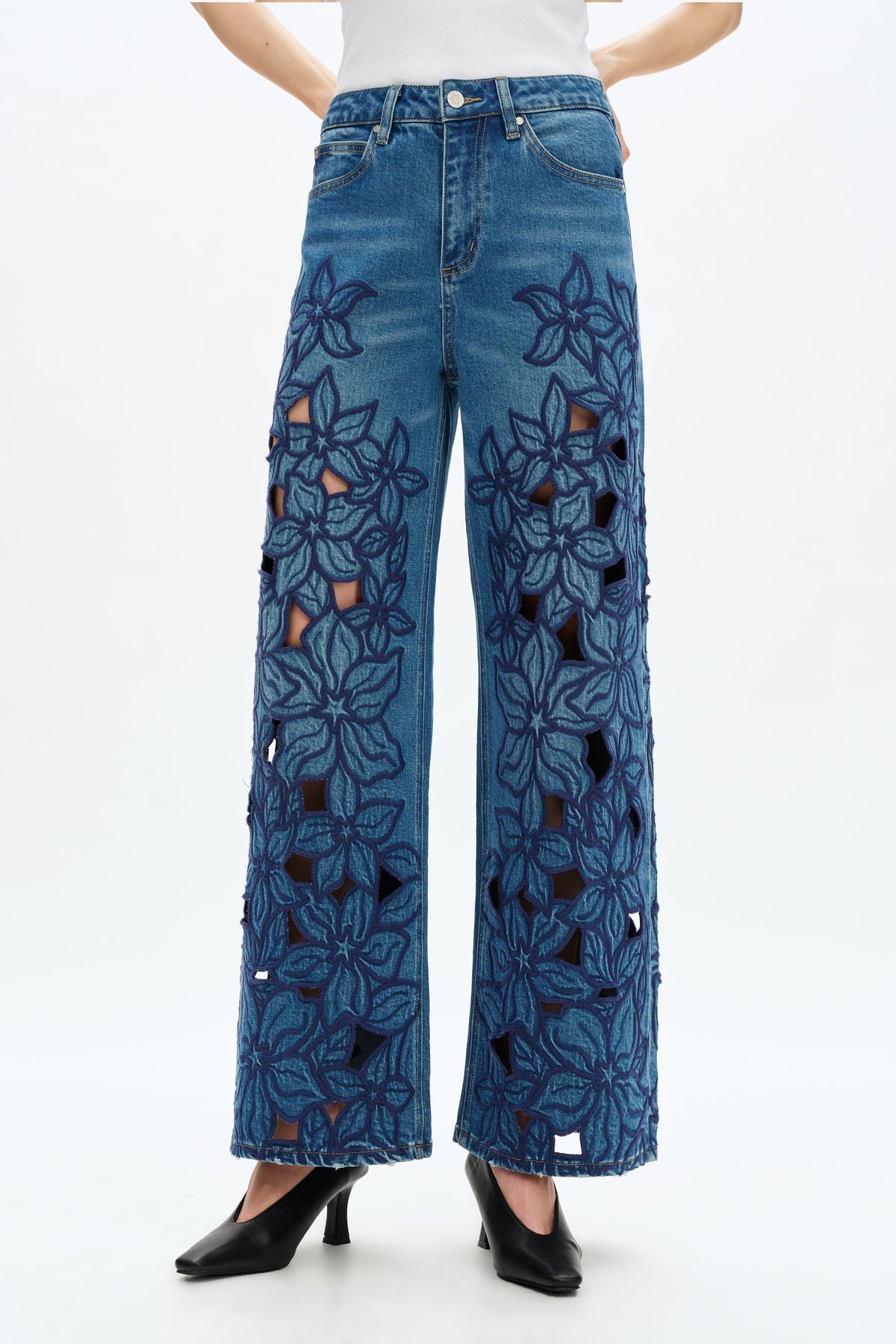 BAYEAS HIGH RISE EMBROIDERED CUTOUT FLOWERS WIDE LEG JEANS